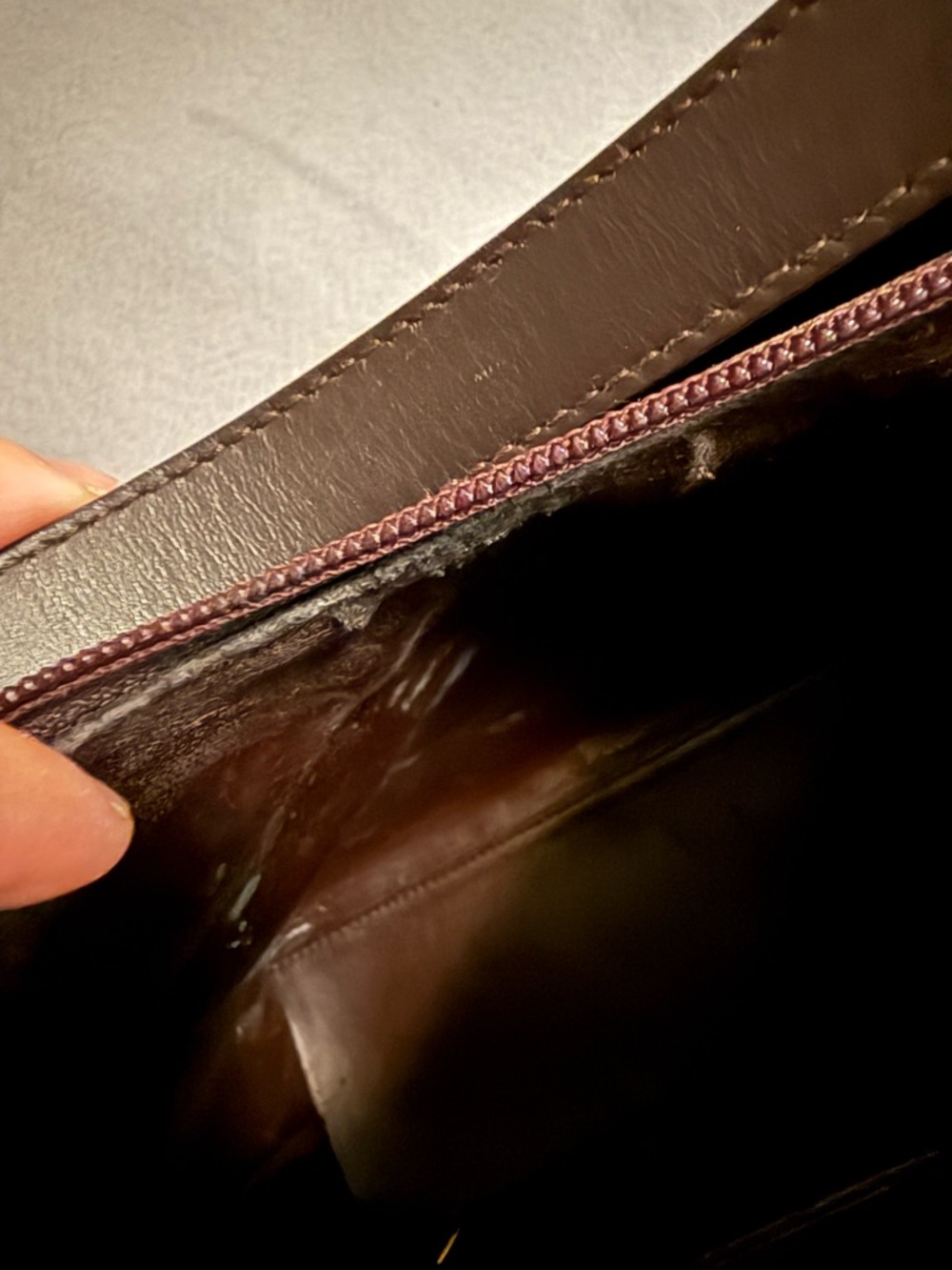 Vintage Gucci Leather Shoulder Bag - Picture 8 of 10